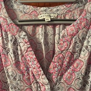 Artisan NY sleeveless blouse